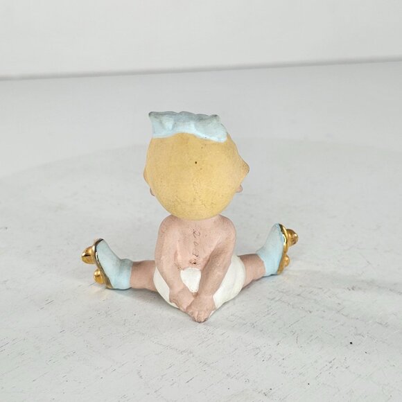 Freeman McFarlin Baby Skating Figurine Diaper Pin - Picture 3 of 8